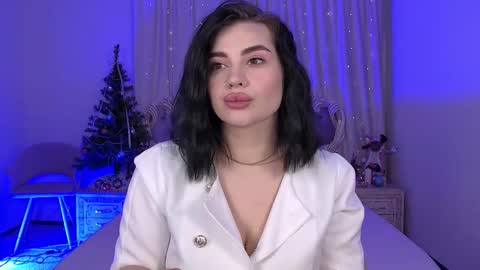 AdrianaTores online show from December 2, 2025, 7:20 pm