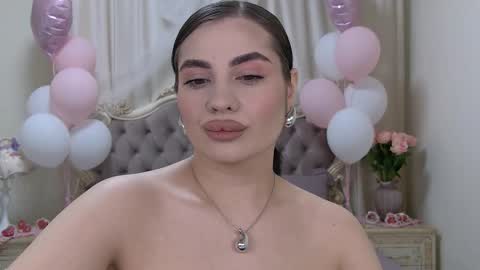 AdrianaTores online show from February 26, 2026, 6:12 am