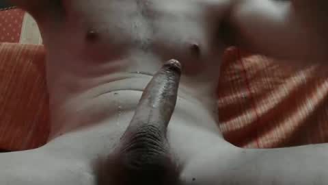 Snapshot of adryan_gym chatting on February 21, 2026, 11:28 pm ADRY SKY online show from February 21, 2026, 11:28 pm