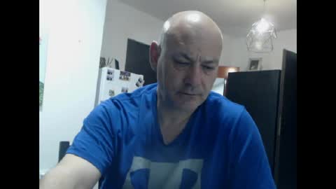 BEST LOVER online show from April 23, 2026, 6:54 pm