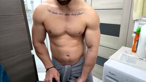 Mrrfitt online show from November 7, 2025, 1:11 pm