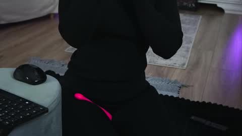 Aelia online show from January 16, 2026, 6:17 am