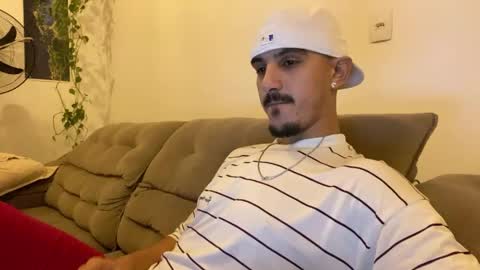 Luci online show from June 9, 2026, 2:56 am