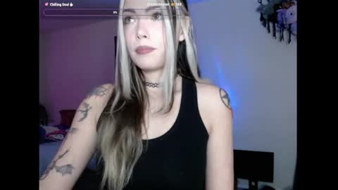 Snapshot of aerebellamagick333 chatting on June 3, 2026, 6:38 am aerebellamagick333 online show from June 3, 2026, 6:38 am