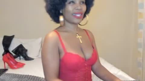 Snapshot of aficangagqueen chatting on July 11, 2026, 6:43 pm AfricanSquirtQueen online show from July 11, 2026, 6:43 pm