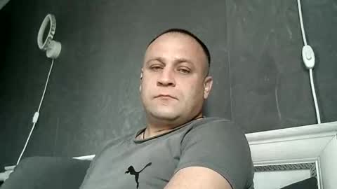 Sasha online show from November 20, 2025, 7:08 am