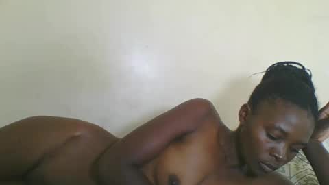 Snapshot of africancutegal chatting on February 9, 2026, 12:53 pm Yvonne online show from February 9, 2026, 12:53 pm