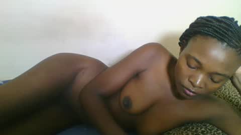 Snapshot of africancutegal chatting on April 11, 2026, 8:40 am Yvonne online show from April 11, 2026, 8:40 am