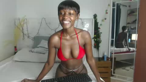 Snapshot of africanpetitequeen chatting on December 26, 2024, 11:57 pm CIARA online show from December 26, 2024, 11:57 pm
