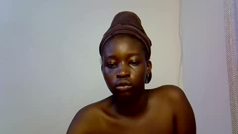 Snapshot of africanuh chatting on April 2, 2026, 3:26 am Africanuh online show from April 2, 2026, 3:26 am