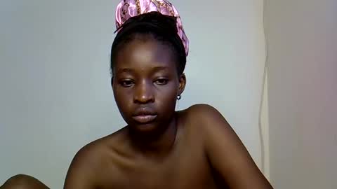 Snapshot of africanuh chatting on April 10, 2026, 6:40 am Africanuh online show from April 10, 2026, 6:40 am