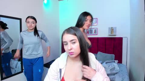 Afrodita Chery y Hermione online show from January 16, 2025, 11:58 am