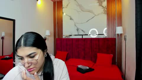 Afrodita Chery y Hermione online show from March 4, 2025, 11:51 am