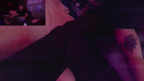 Snapshot of afterhourg chatting on December 1, 2025, 9:36 am afterhourg online show from December 1, 2025, 9:36 am