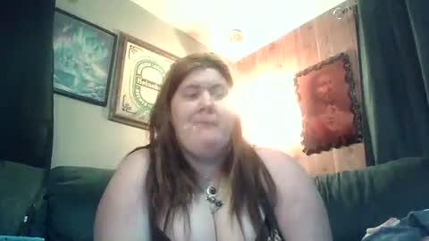 Snapshot of afterhoursangle35 chatting on April 25, 2026, 1:41 am Babygirls353637 online show from April 25, 2026, 1:41 am