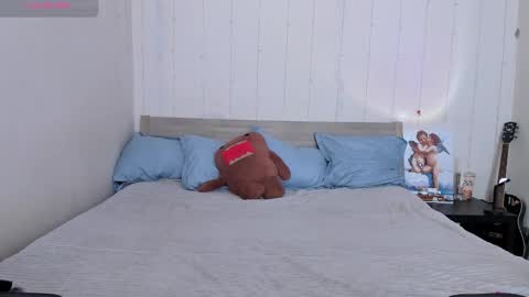 Snapshot of agata_cherry chatting on September 11, 2025, 3:50 am Eva online show from September 11, 2025, 3:50 am