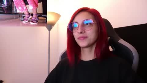 Agata Collinss online show from February 3, 2026, 7:02 am