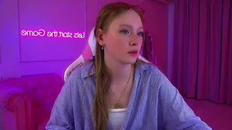 Snapshot of agatafoxley chatting on May 17, 2026, 6:26 pm AgataFoxley online show from May 17, 2026, 6:26 pm