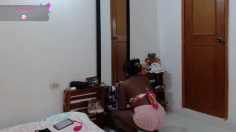 Snapshot of agatasexyxx chatting on February 28, 2025, 4:32 am independent model online show from February 28, 2025, 4:32 am