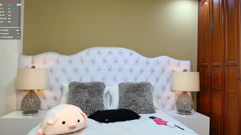  Agatha  online show from February 1, 2025, 10:44 pm