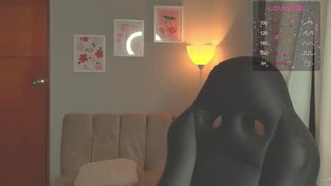 Cat online show from March 4, 2026, 5:57 am