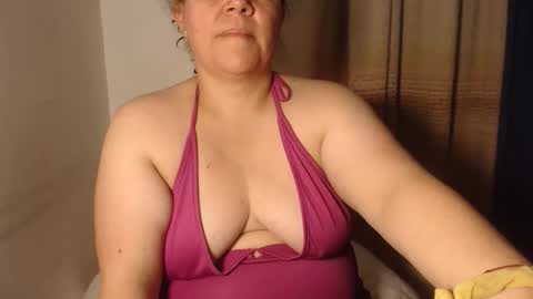 Snapshot of agathaaaa chatting on March 20, 2026, 11:20 pm online show from March 20, 2026, 11:20 pm