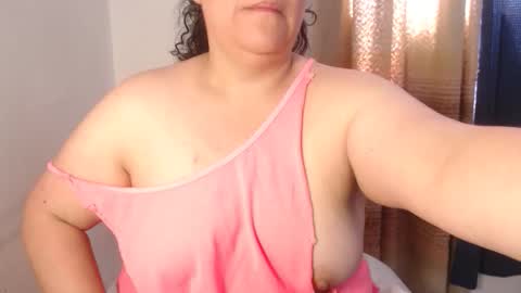 Snapshot of agathaaaa chatting on March 23, 2026, 6:01 pm online show from March 23, 2026, 6:01 pm
