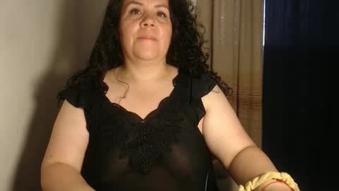 Snapshot of agathaaaa chatting on June 5, 2026, 11:16 am online show from June 5, 2026, 11:16 am