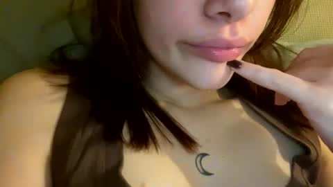 Agnes online show from October 8, 2025, 7:44 pm