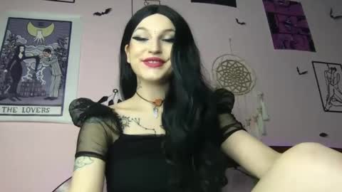 Moon online show from January 10, 2025, 5:34 pm