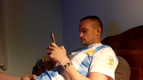 Ahim30 online show from November 21, 2025, 1:26 am