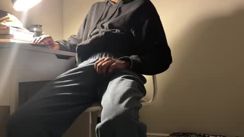 Dylan online show from February 9, 2026, 3:21 am