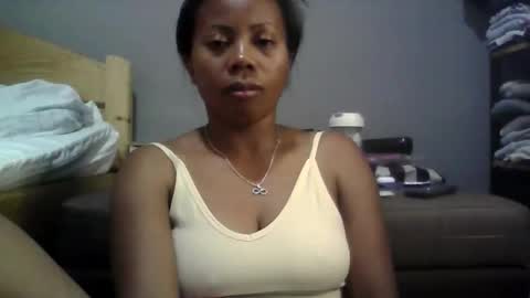 Aicha boobs online show from February 21, 2026, 7:04 pm