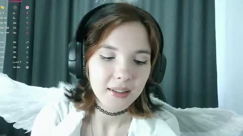 Snapshot of aidathome chatting on June 18, 2026, 4:33 pm Ruby online show from June 18, 2026, 4:33 pm
