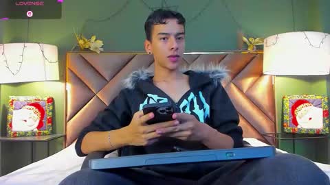 Snapshot of aiden_royce chatting on December 18, 2025, 3:12 am aiden_royce online show from December 18, 2025, 3:12 am