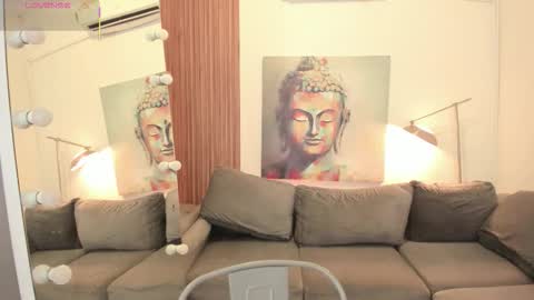 Alisson online show from October 6, 2025, 7:33 pm