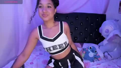 Snapshot of ailen_aria chatting on June 12, 2026, 5:39 am ailen and aria online show from June 12, 2026, 5:39 am
