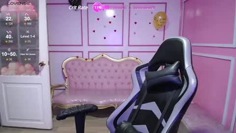 Snapshot of ailen_t chatting on January 8, 2025, 3:40 am Ailen online show from January 8, 2025, 3:40 am