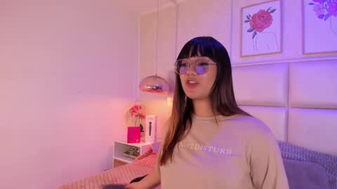 Snapshot of aily_yozuko chatting on May 21, 2026, 2:40 am Aily Yozuko online show from May 21, 2026, 2:40 am