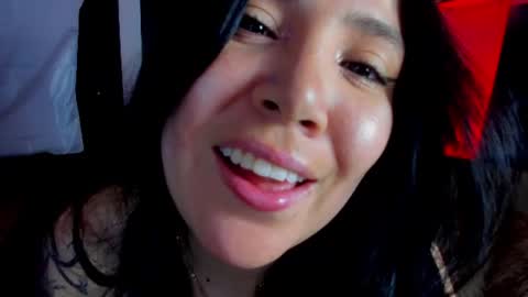 Snapshot of ailynred_ chatting on July 25, 2026, 5:05 am Ailyn online show from July 25, 2026, 5:05 am