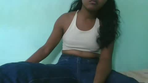 aimeamour online show from February 9, 2025, 6:16 pm