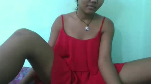 aimeamour online show from February 16, 2025, 4:42 pm