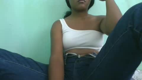 aimeamour online show from March 8, 2025, 7:09 pm