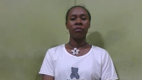 aimee982179 online show from April 9, 2026, 2:33 am