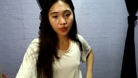 Snapshot of aina_sen chatting on July 8, 2026, 11:53 pm Aina sen online show from July 8, 2026, 11:53 pm