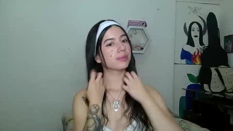 J  online show from March 22, 2026, 3:04 pm