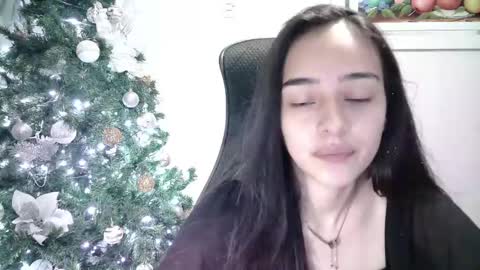 Snapshot of aineangeel chatting on December 14, 2024, 12:55 am AINE online show from December 14, 2024, 12:55 am