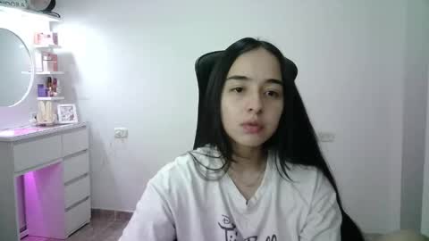 Snapshot of aineangeel chatting on February 12, 2026, 1:55 am AINE online show from February 12, 2026, 1:55 am