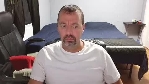 Snapshot of airbornelunsford39 chatting on April 22, 2026, 6:42 pm Daddy online show from April 22, 2026, 6:42 pm
