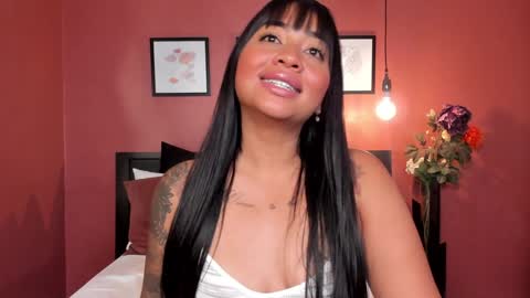 Snapshot of aisha_brownn chatting on January 18, 2025, 1:18 pm Aisha online show from January 18, 2025, 1:18 pm